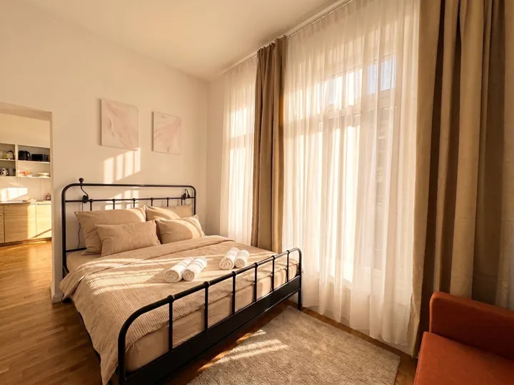 Schlafzimmer 1 – Drei-Zimmer-Apartment