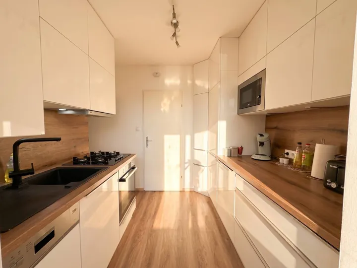 Voll ausgestattete Küche – Apartment mit eigener Waschmaschine