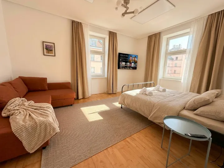 Schlafzimmer 2 – Neues Apartment mit zwei Schlafzimmern