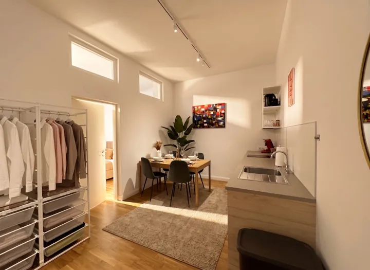 Essbereich – Kompaktes Zwei-Zimmer-Apartment
